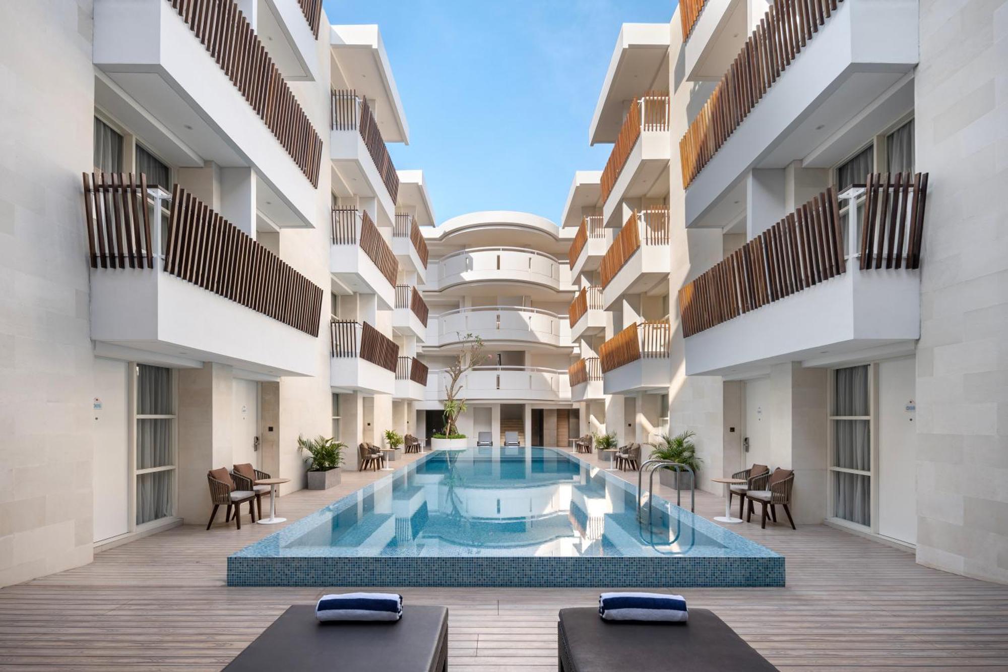 Holiday Inn Express Bali Sunset Road By Ihg Kuta Lombok Εξωτερικό φωτογραφία